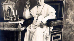 Svatý Pius X., papež, který chtěl „všechno obnovit v Kristu“