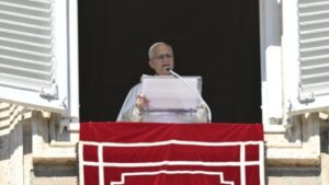 Papež Lev XIV. podstoupí operaci kvůli uzlíku v plicích